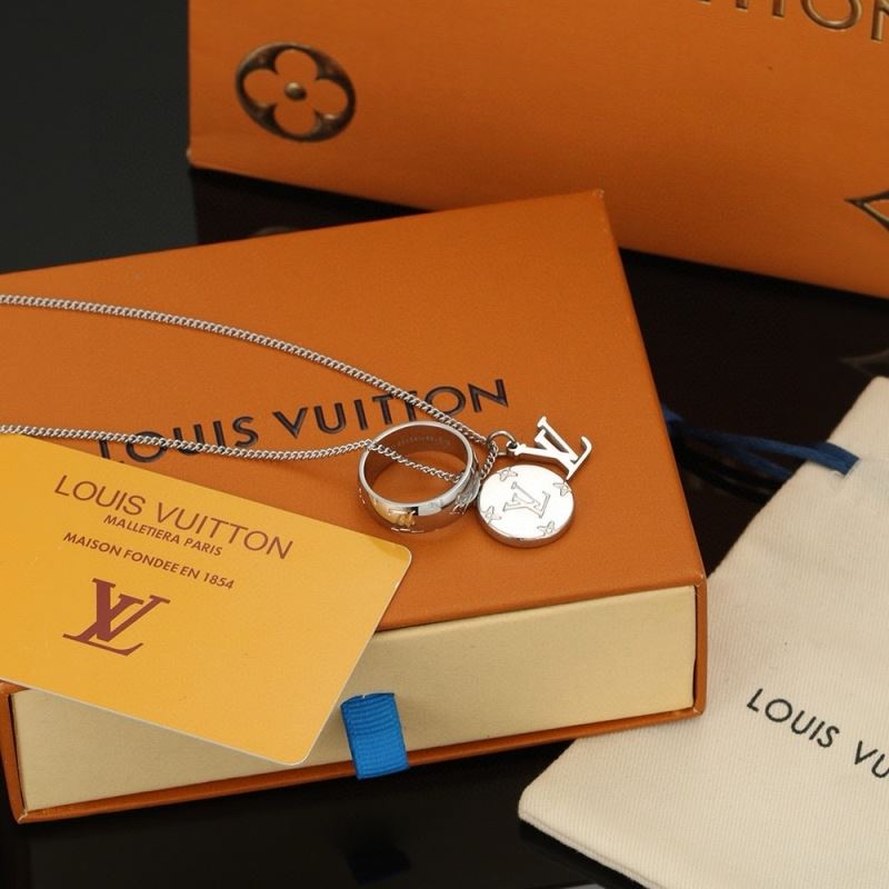 Louis Vuitton Necklaces